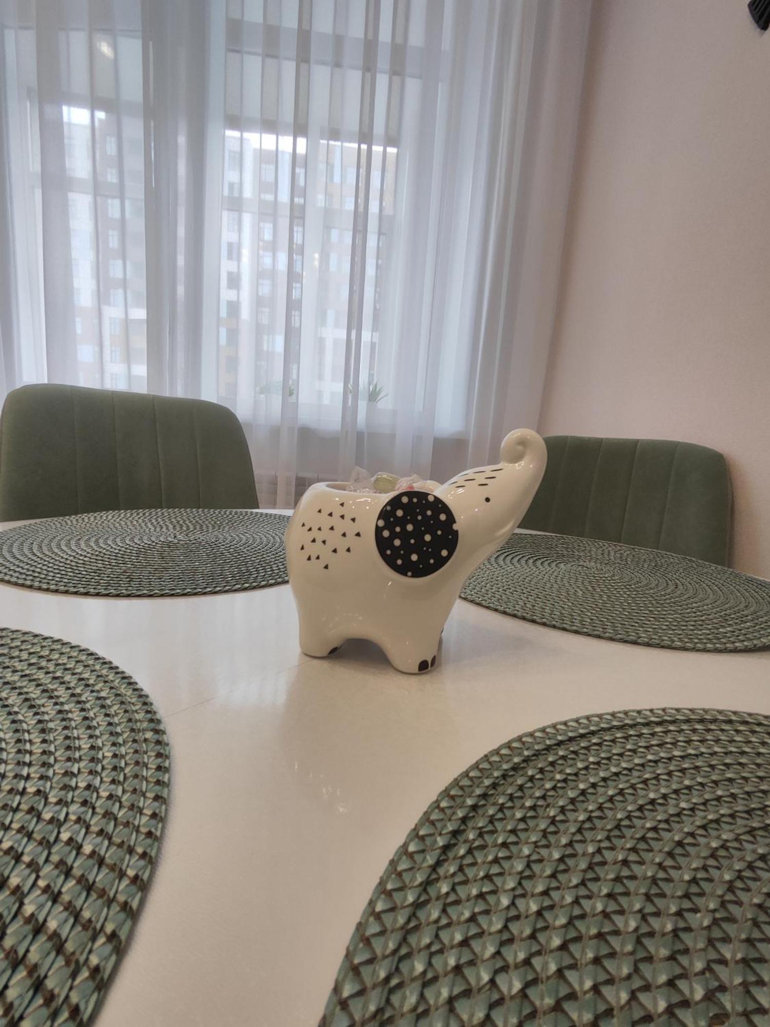 Hotel Home Apartment Nur-Sultan (Astana)